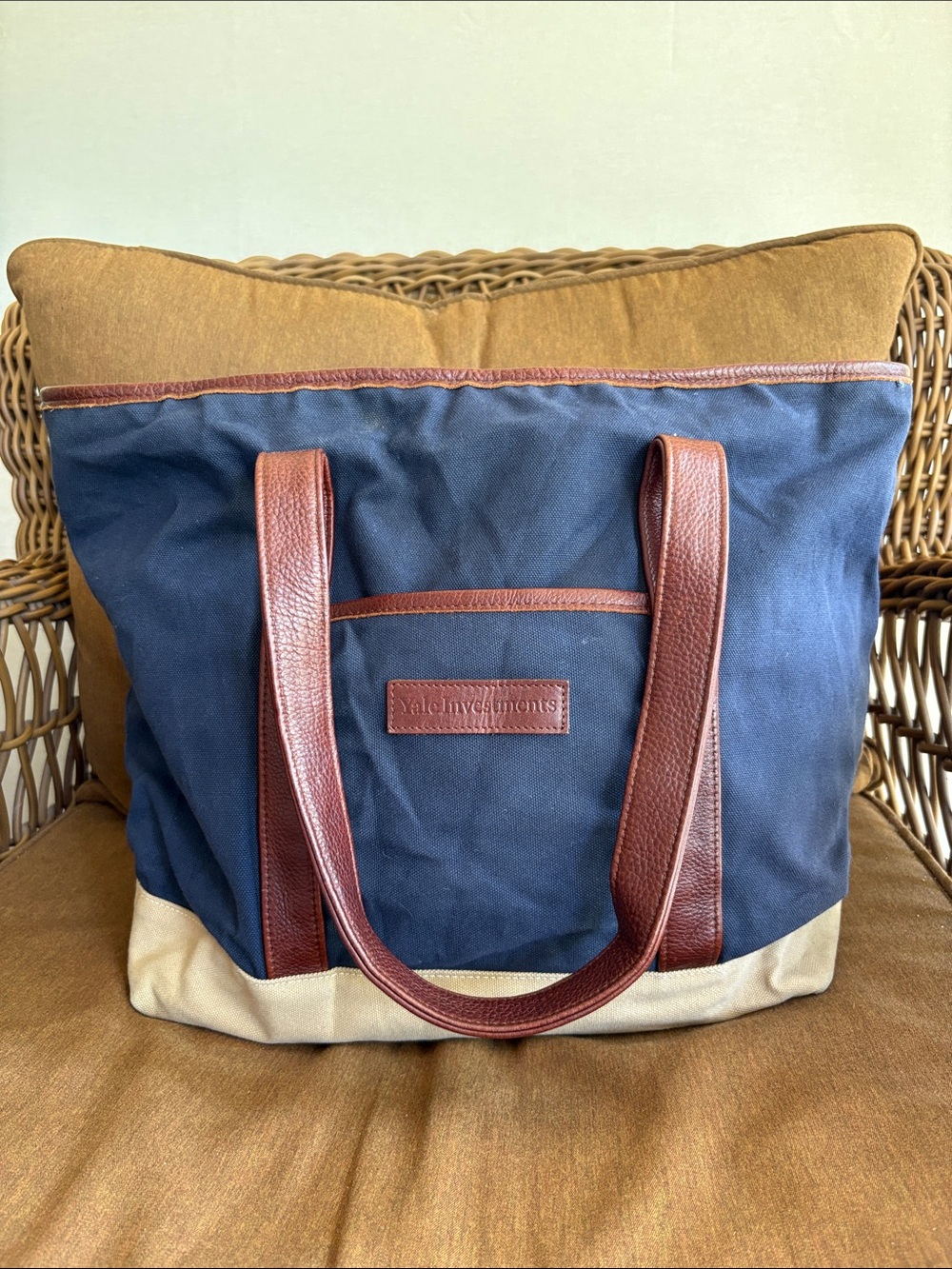 Holderness & Bourne Navy Canvas Tote with Brown Leather Handles and Beige Base